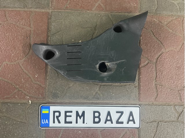 Защита заднего нижнего рычага 33326858411 BMW