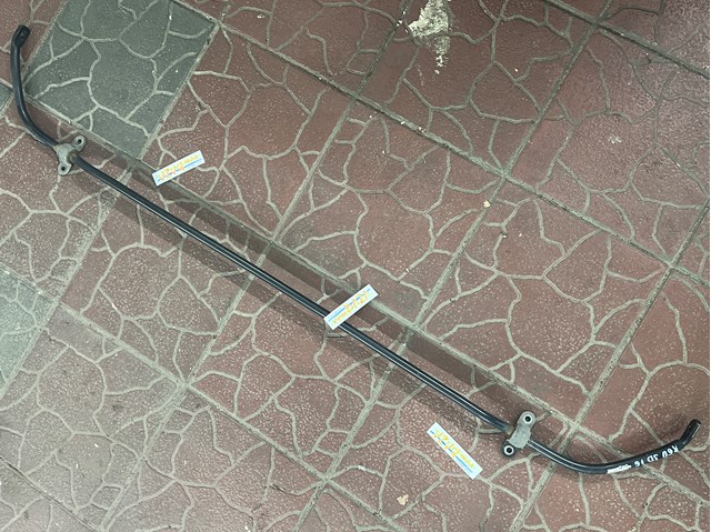 Стабилизатор задней оси 33559808013 BMW