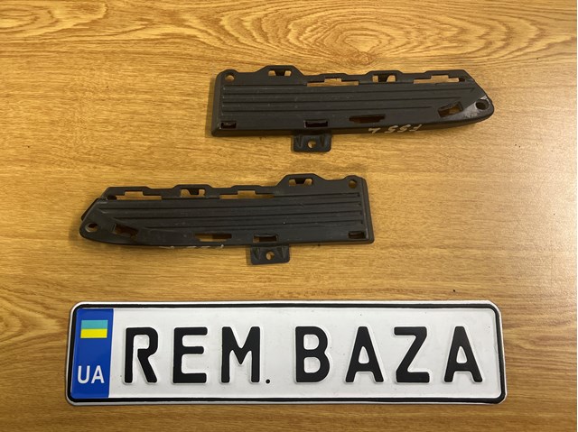 51117355239 Молдинг решетки бампера переднего левый купить Харьков