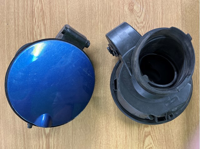 51177148883 BMW Лючок бензобака купить в Кривой Рог