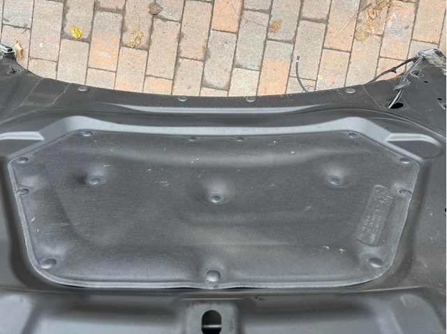 Шумоизоляция капота из войлока 51487356767 BMW