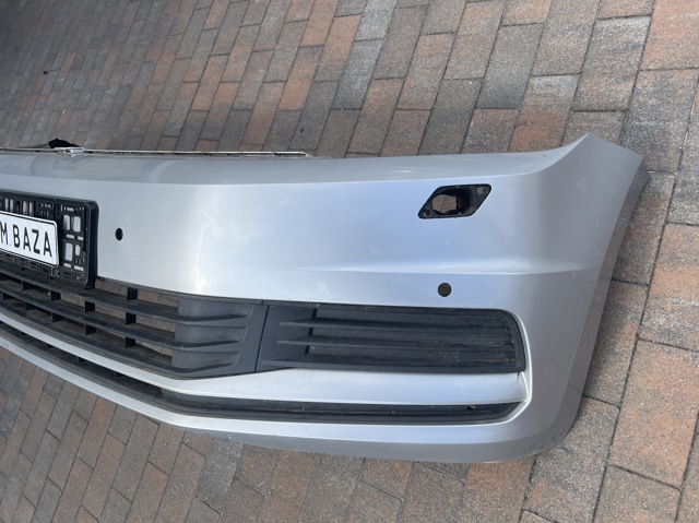 VAG 5TA807217C Бампер передний в наличии Ирпень