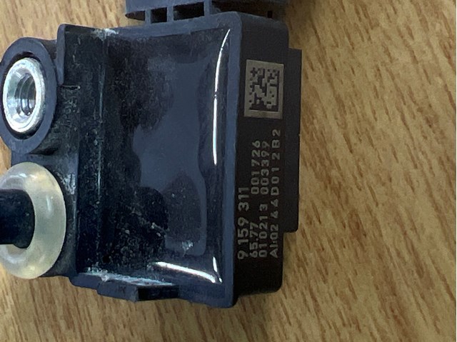 65779159311 BMW Датчик удара купить в Харьков