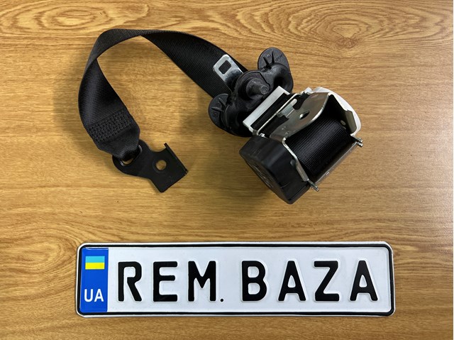 Ремень безопасности задний левый 72117313371 BMW