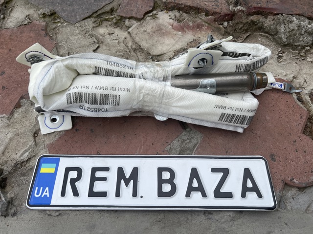 Шторка боковая правая 72127376424 BMW