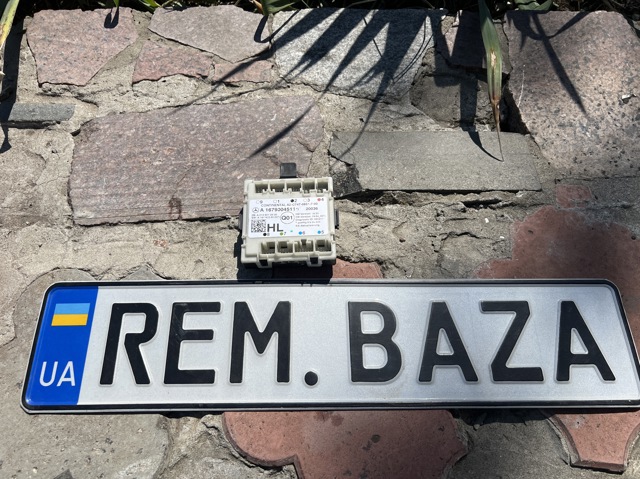 Блок комфорта задней двери A1679004511 MERCEDES