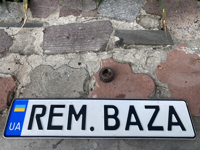 Звездочка привода коленвала двигателя A2640520000 MERCEDES