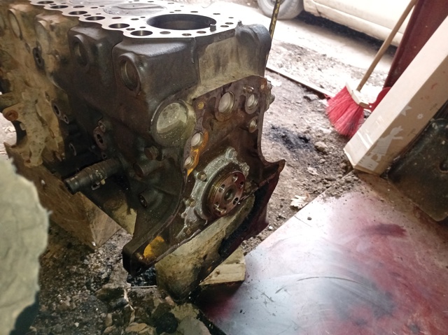 NISSAN 101033S900 в наличии Тернополь