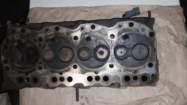 Головка блока цилиндров (ГБЦ) 110393S900 NISSAN