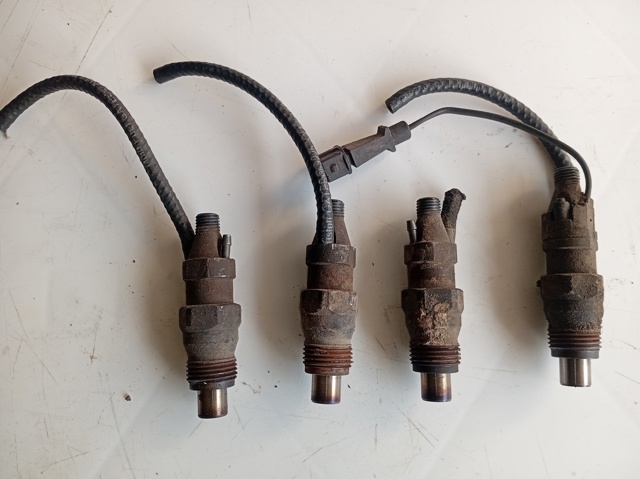 1660063G20 NISSAN Форсунка впрыска топлива купить в Украина