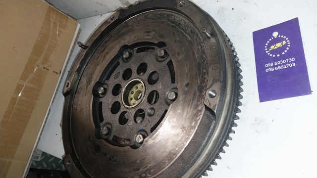 Маховик 2320027400 HYUNDAI
