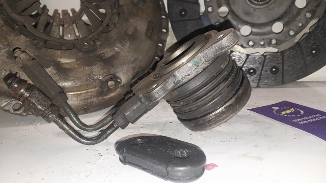 HYUNDAI 4120024720 Сцепление в наличии Черновцы