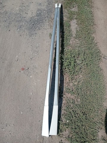 Накладка крыши правая 738529NA5A NISSAN