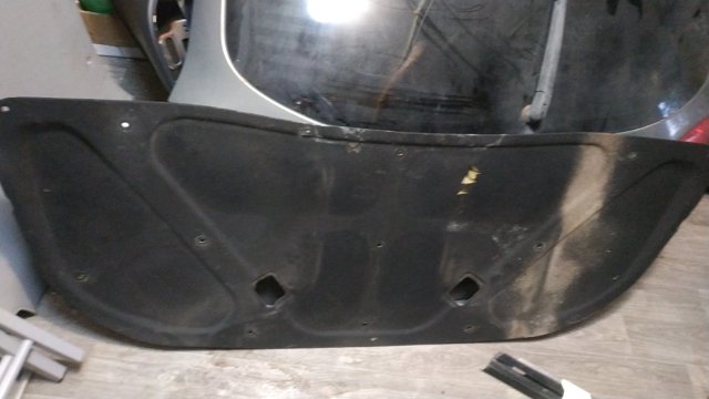 811252B010 HYUNDAI Шумоизоляция капота купить в Чернигов