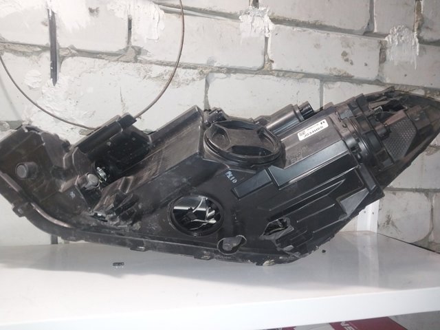 92102D3650 Правая фара купить Сумы