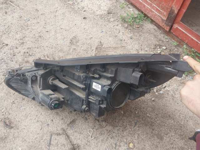 HYUNDAI 92102E6700 Фара правая в наличии Хмельницкий