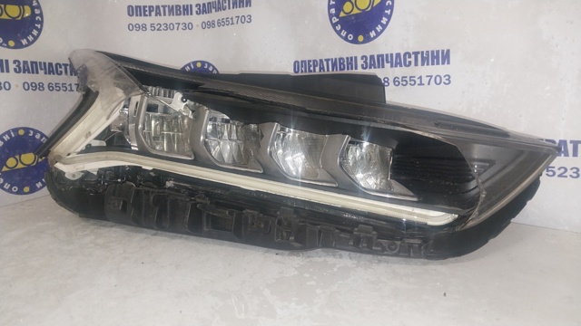 92102L3000 Правая фара купить Украина