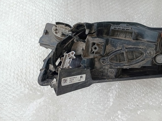 HYUNDAI 92208S8010 в наличии Винница