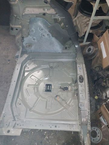9813072880 PEUGEOT Днище багажника (ниша запасного колеса) купить в Кривой Рог