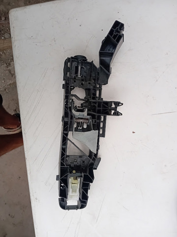 A0997602202 MERCEDES Держатель наружной ручки двери передней правой купить в Запорожье