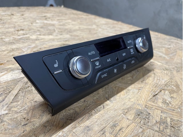 4G0820043CD Блок управления режимами отопления/кондиционирования купить Днепр