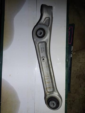 Рычаг передний нижний левый 8W0407155A VAG