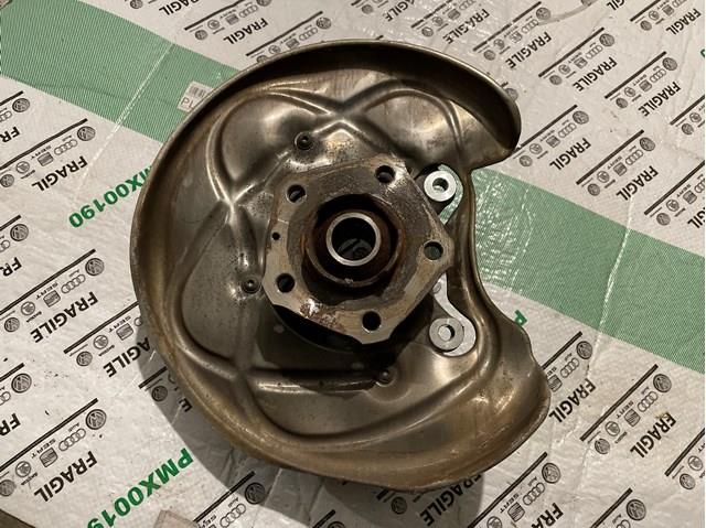 8W0505436AA VAG Цапфа (поворотный кулак) задний правый купить в Днепр
