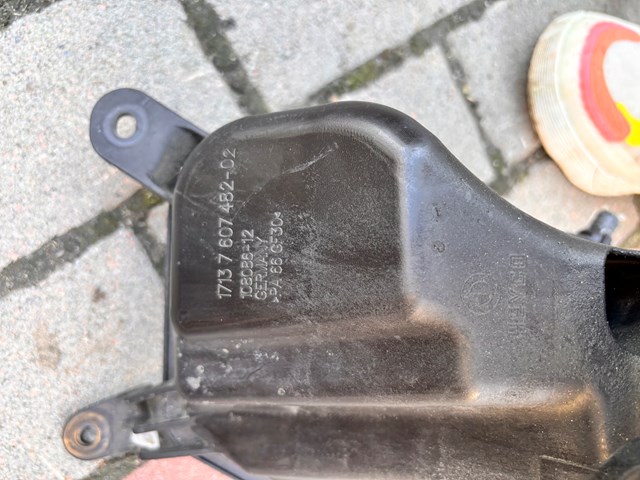 17137607482 BMW Бачок системы охлаждения расширительный купить в Харьков