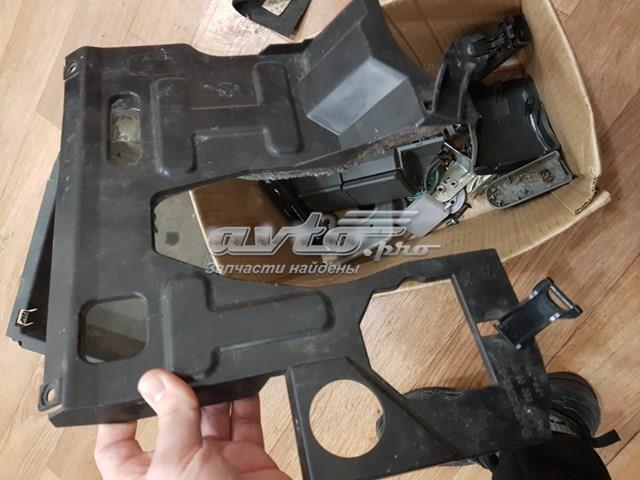 MERCEDES A63968008069051 в наличии Черновцы