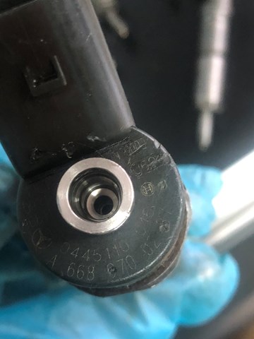 0445110015 Форсунка впрыска топлива купить Ужгород