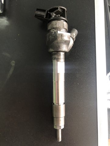 BOSCH 0445110818 Топливные форсунки в наличии Львов