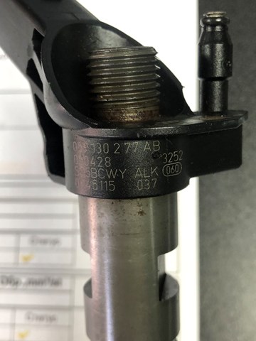 BOSCH 0445115037 Форсунка впрыска топлива в наличии Киев