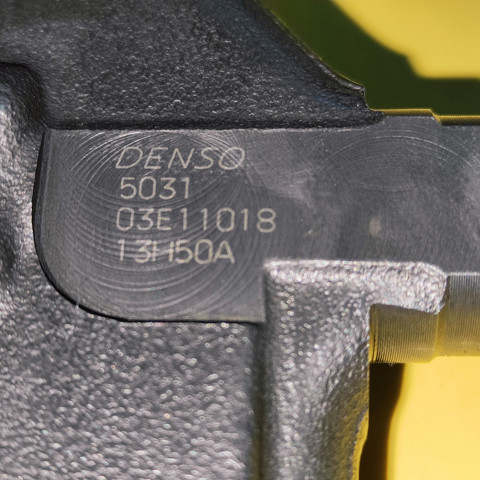 RF5C13H50 MAZDA Форсунка впрыска топлива купить в Винница