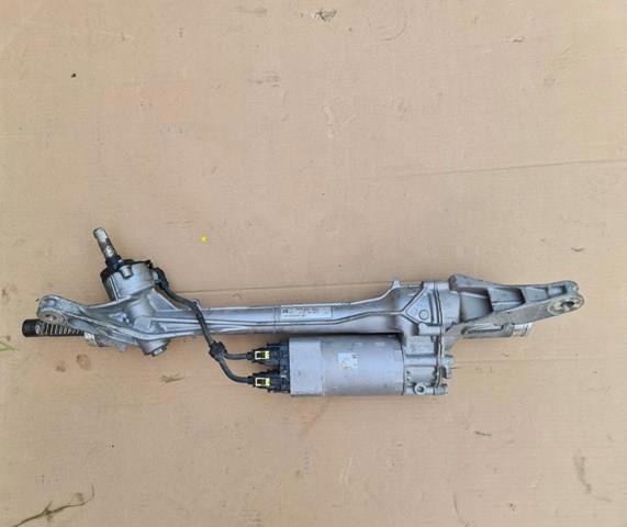 Рейка рулевая LR174672 LAND ROVER