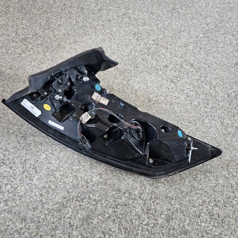 KT4Z13405D FORD Фонарь задний левый внешний купить в Павлоград