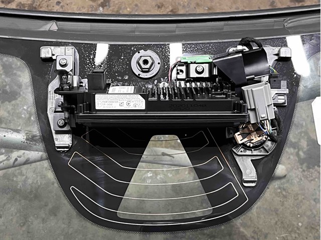 Ветровое стекло 32314505 VOLVO