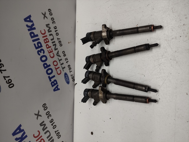Форсунка дизельная в сборе 0445110259 BOSCH