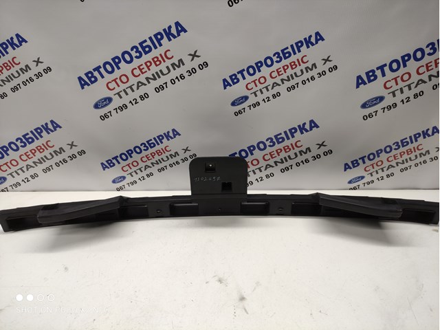 FORD 1302697 Кронштейн бампера заднего центральный в наличии Сумы