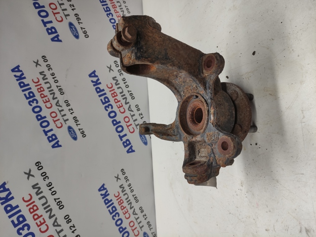 Цапфа поворотного кулака 1474291 FORD
