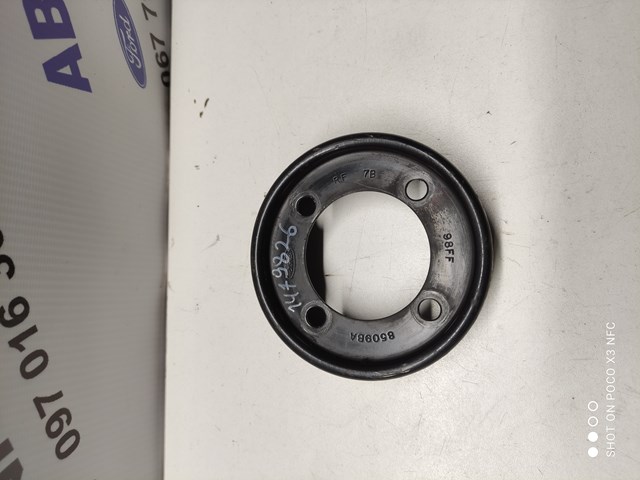 Шкив водяной помпы 1479826 FORD