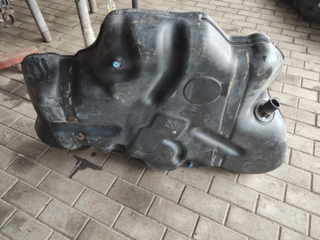 1539805 FORD Бензобак купить в Ирпень
