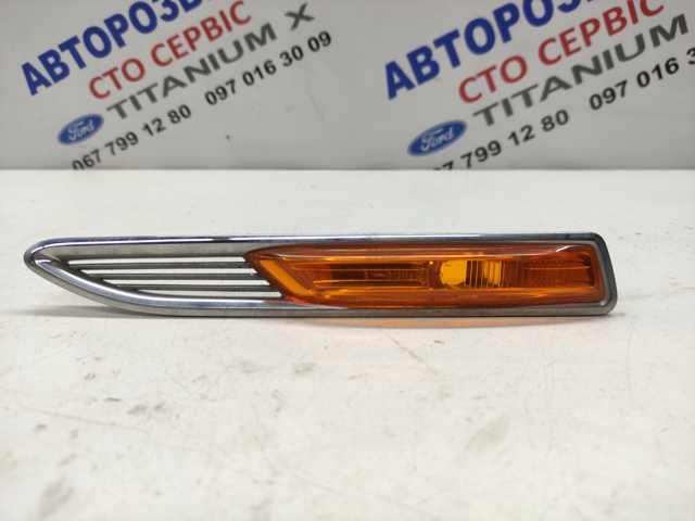 Правый указатель поворота 1571281 FORD