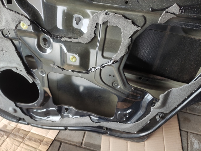 1582403 FORD Дверь задняя правая купить в Николаев