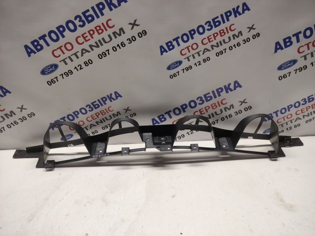 1698029 FORD Кронштейн бампера заднего центральный купить в Полтава