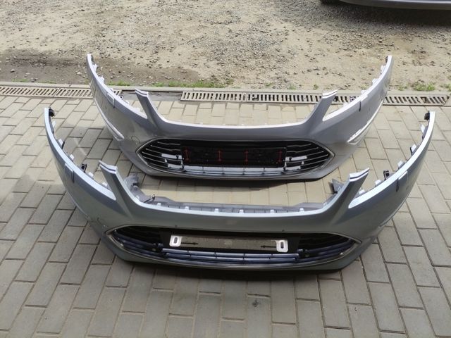 Бампер передний в сборе 1704629 FORD