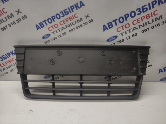 Решетка на бампер 1718734 FORD