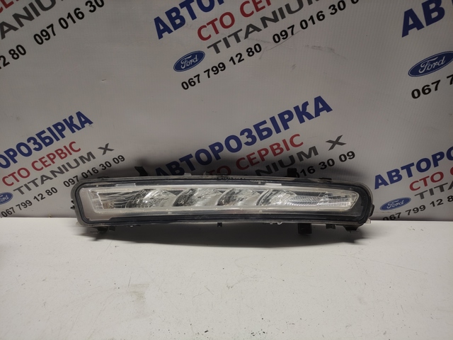 Фара дневного света, правая 1725079 FORD