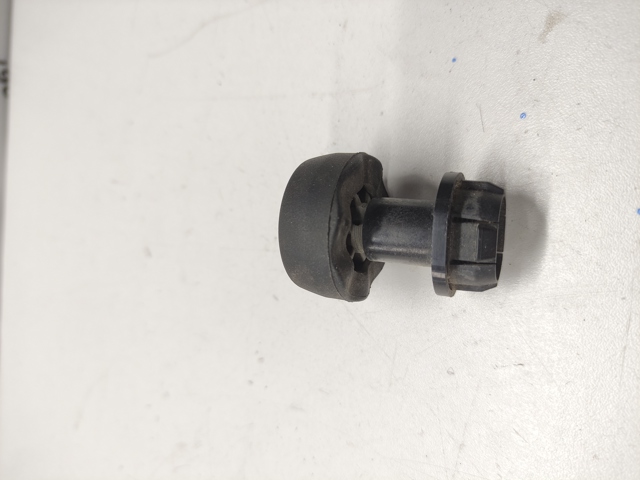 1758504 FORD Буфер (отбойник) капота купить в Полтава