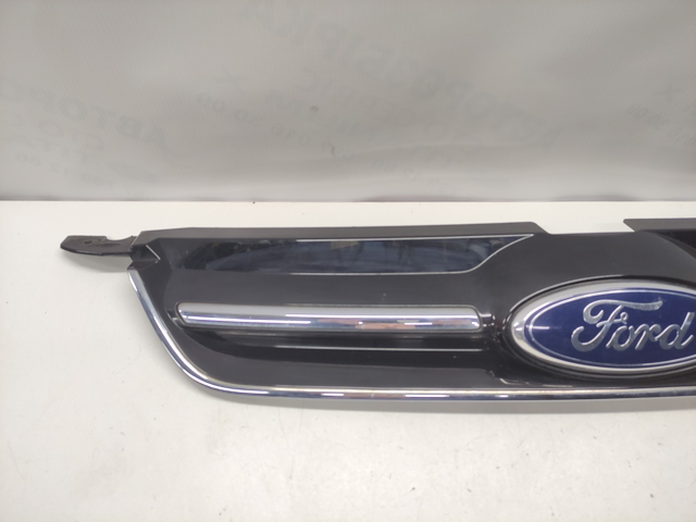 FORD 1759224 Решетка радиатора в наличии Львов