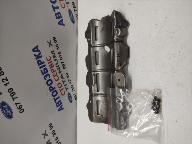 FORD 1813186 в наличии Черновцы